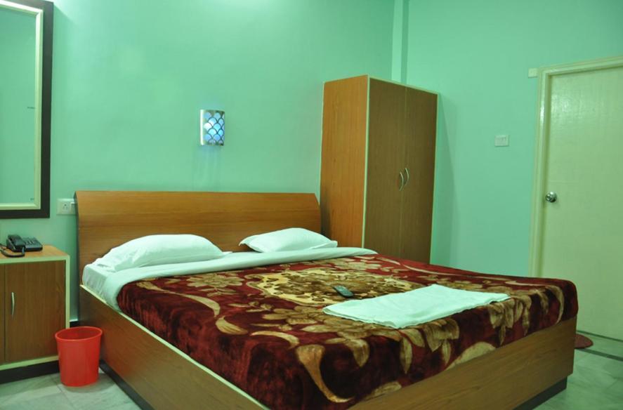 Hotel Kiran Palace Waranasi Pokój zdjęcie